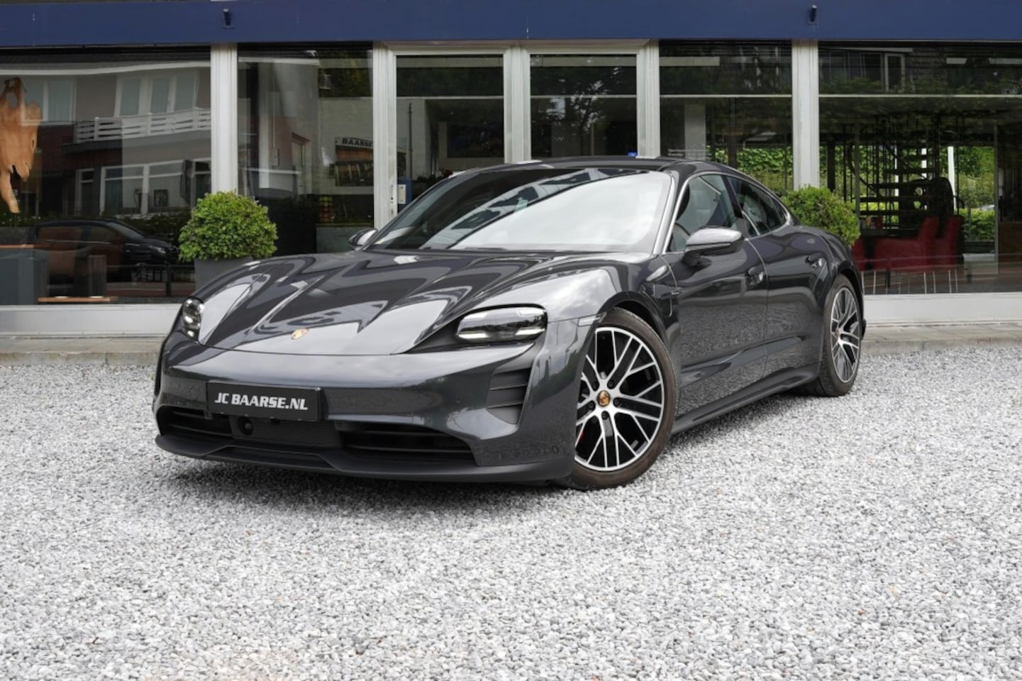 Porsche Taycan - 4S PERFORMANCE 84KWH Sport Design pack Passenger displ - AutoWereld.nl