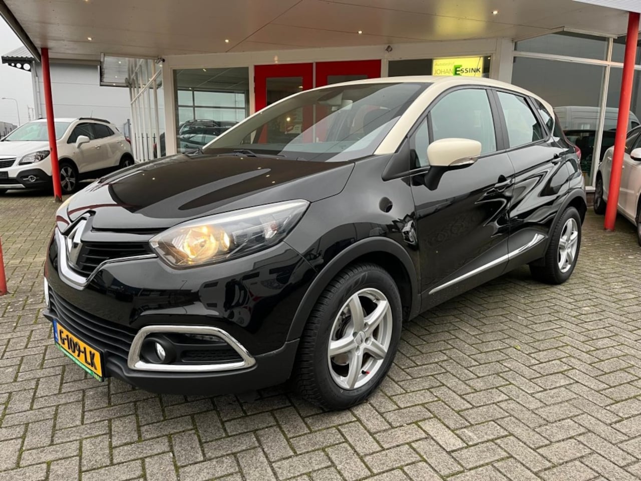 Renault Captur - ENERGY TCe 120 Automaat Trekhaak/Cruise-controle/Bluethooth - AutoWereld.nl