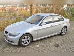 BMW 3-serie - 318i Business Line E90 Sedan Navi Xenon Volledige Historie