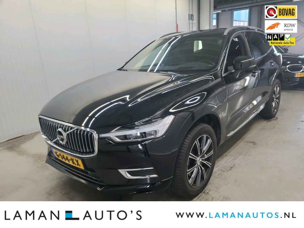 Volvo XC60 - T8 Twin Engine 390pk AWD Inscription | Luchtvering B&W Pano Nappa Leder On Call HUD LED Vi - AutoWereld.nl