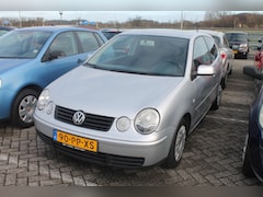 Volkswagen Polo - 1.4-16V Athene