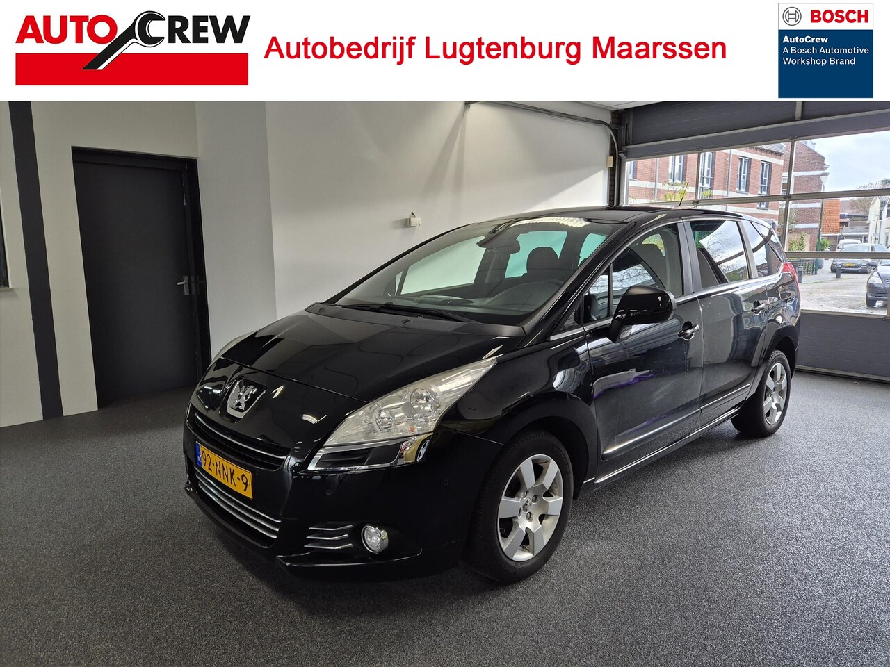 Peugeot 5008 - 1.6 VTI Blue Lease 5Pers - AutoWereld.nl