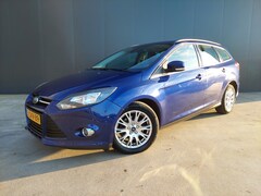 Ford Focus Wagon - 1.6 TDCI Titanium PARK ASSIST NAVI CRUISE ECC TREKHAAK