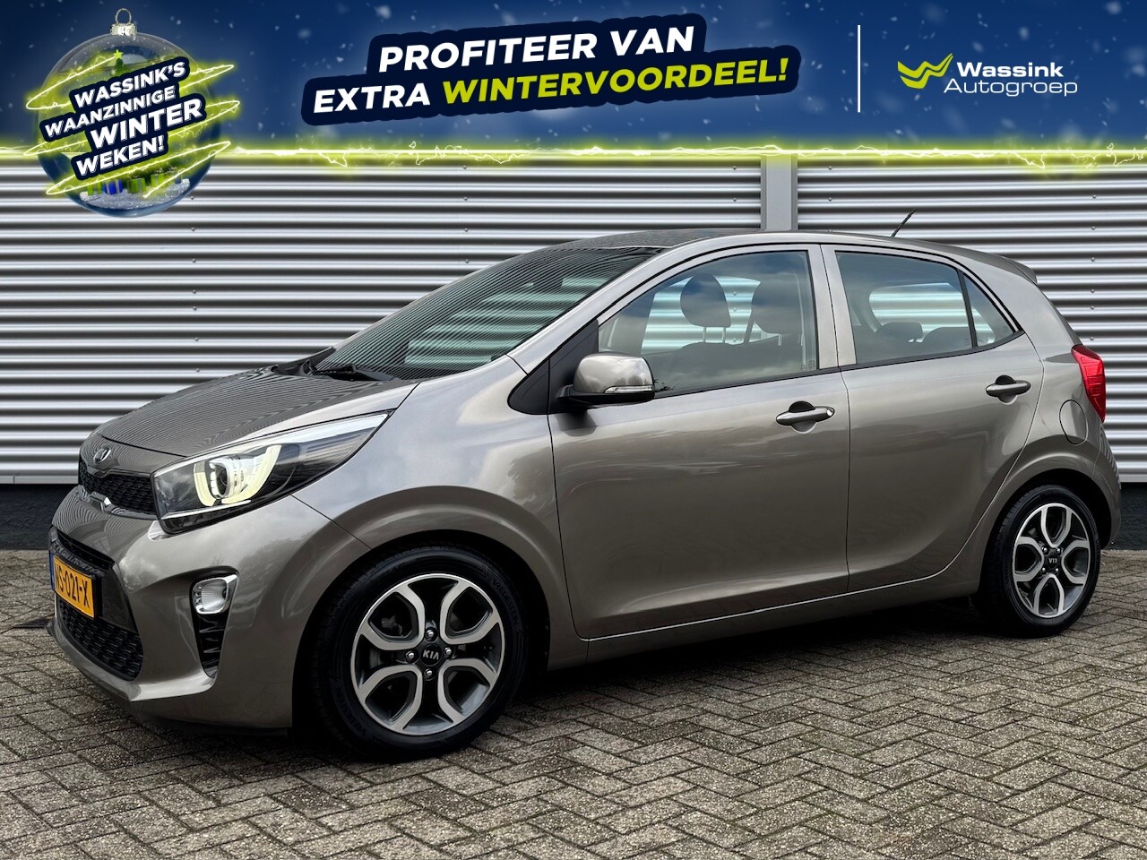 Kia Picanto - 1.0 CVVT 67pk 5-zits First Edition | Navigatie | Climate Control | Camera | - AutoWereld.nl