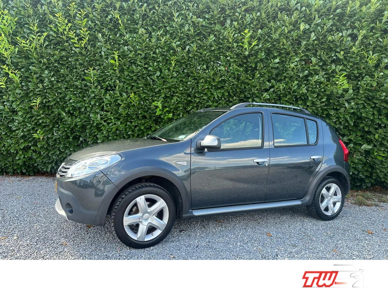 Dacia Sandero Stepway - 1.6 | NWE APK | AIRCO | TREKHAAK | NAP - AutoWereld.nl