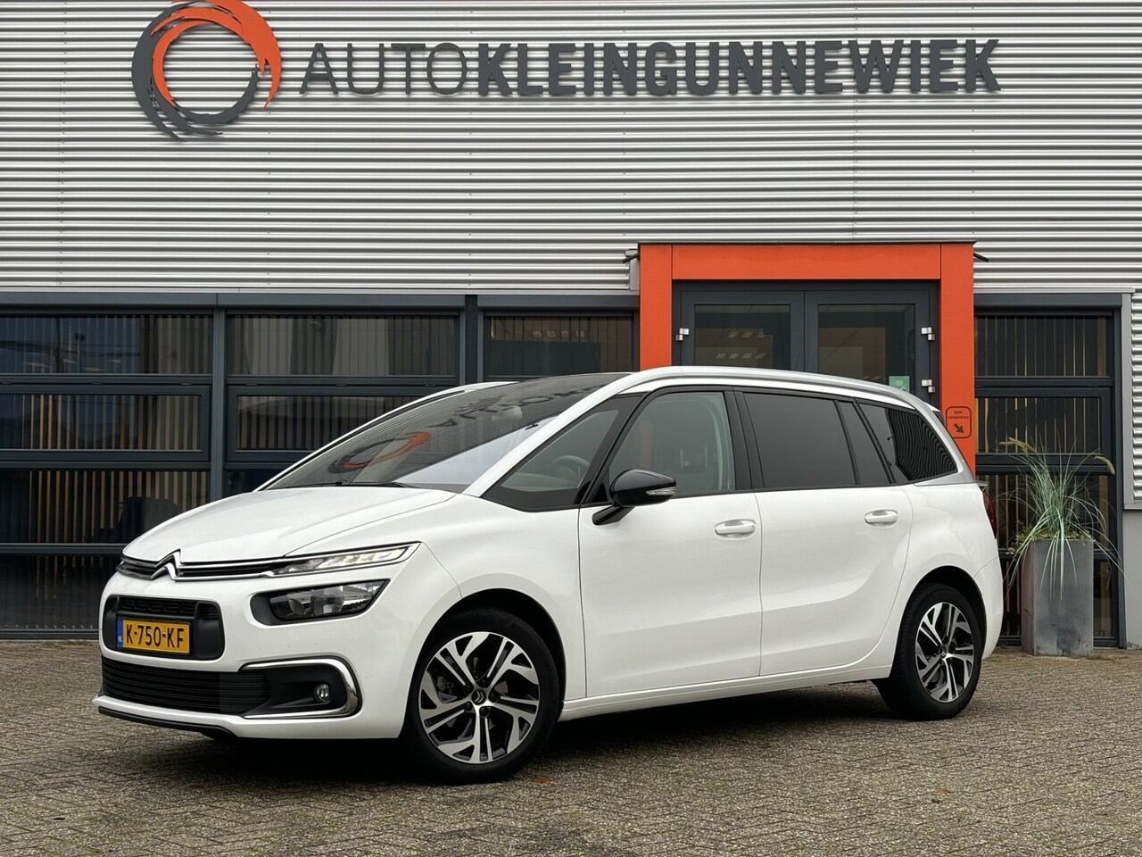 Citroën Grand C4 SpaceTourer - 1.2 PureTech Business / 7 pers / NL Auto / Cruise Control / Airco / - AutoWereld.nl