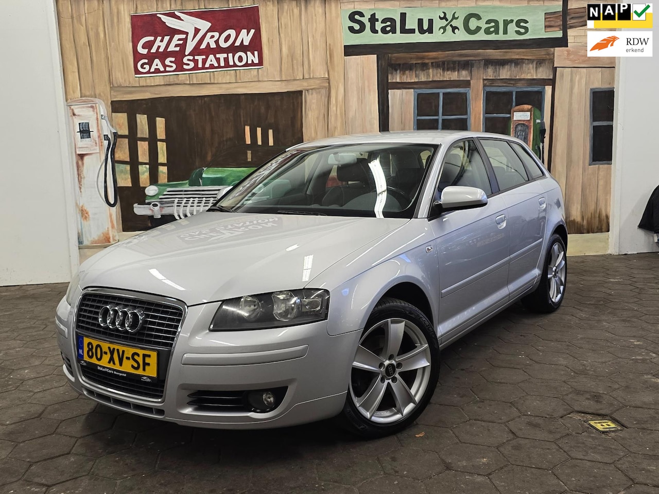 Audi A3 Sportback - 1.8 TFSI Attraction Pro Line Business 1.8 TFSI Attraction Pro Line Business/AIRCO/ - AutoWereld.nl