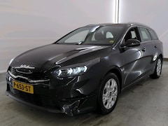 Kia Cee'd Sportswagon - Ceed 1.5 T-GDi DynamicLine NL AUTO |6x in voorraad CAMERA | TREKHAAK | CARPLAY |