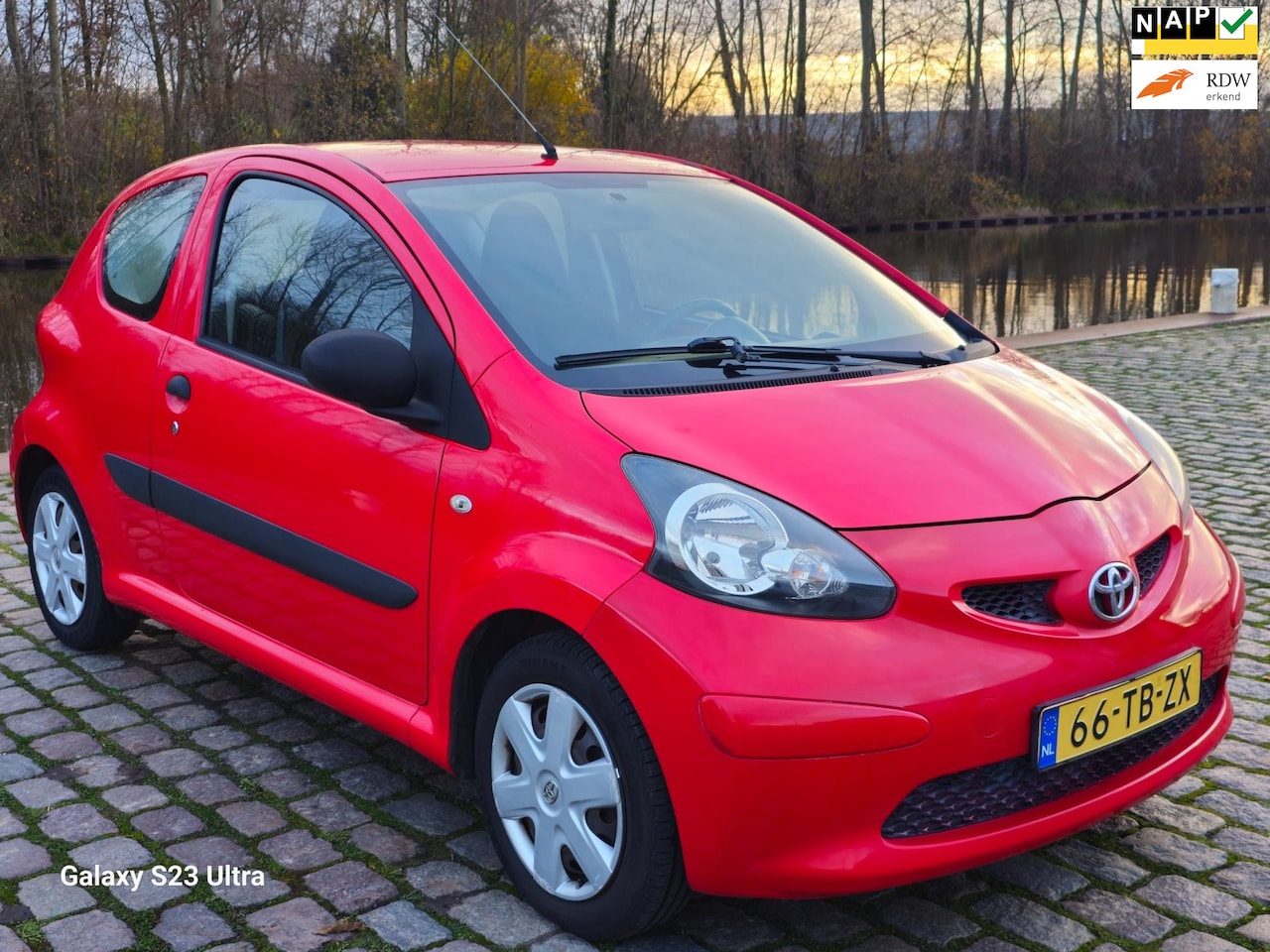 Toyota Aygo - 1.0-12V - AutoWereld.nl