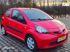 Toyota Aygo - 1.0-12V