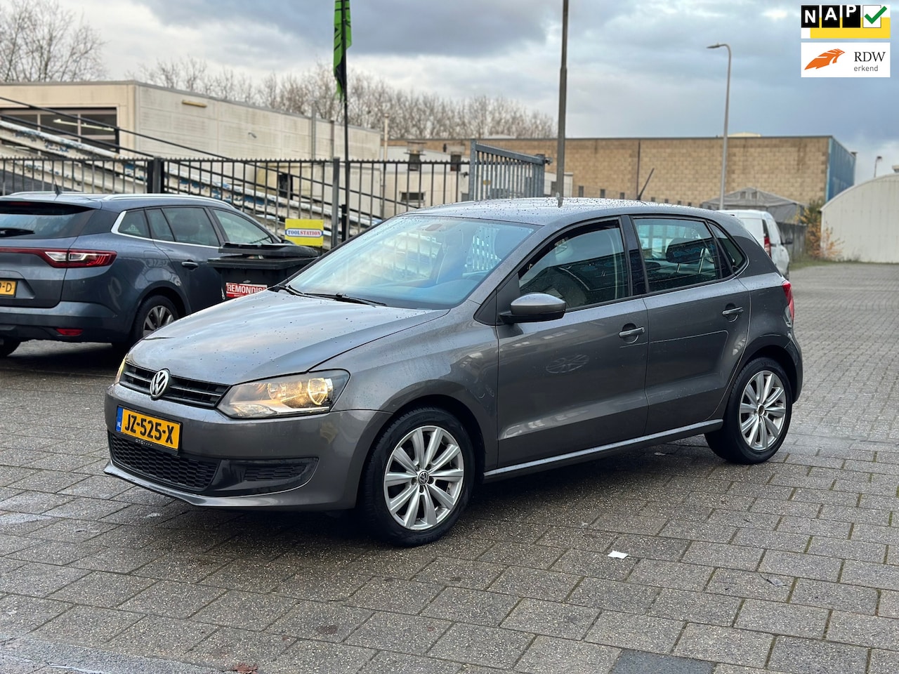 Volkswagen Polo - 1.2-12V Trendline | CLIMACONTROL | PARKEERSENSOREN - AutoWereld.nl