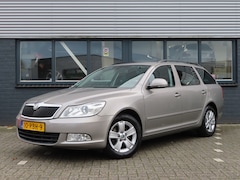 Skoda Octavia Combi - 1.6 TDI Greentech Business Export € 2950,