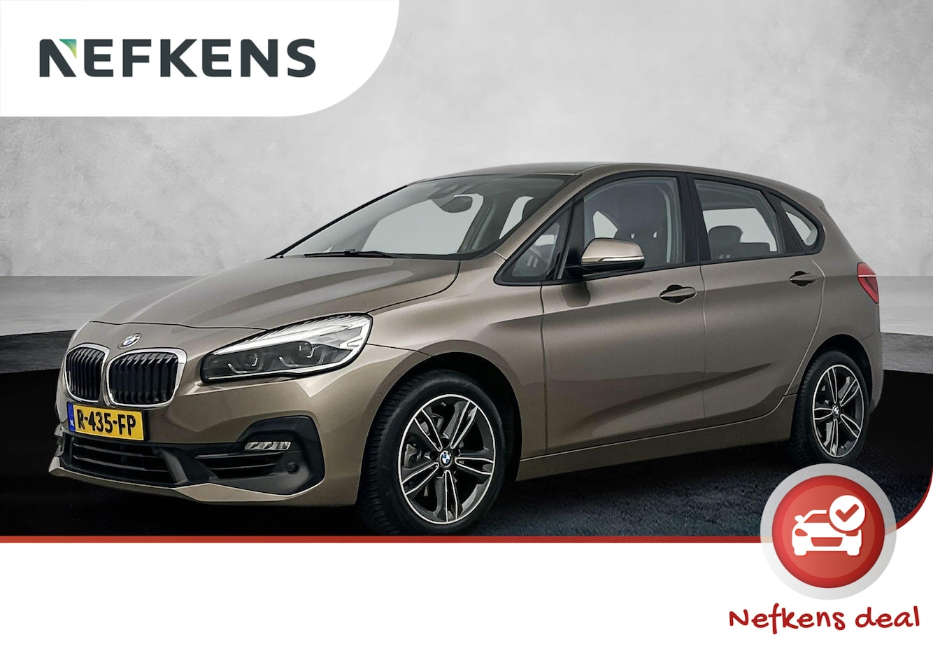 BMW 2-serie Gran Tourer - 218i 140 pk Automaat Corporate Lease | Trekhaak | Apple Carplay | Elektrische Achterklep | - AutoWereld.nl