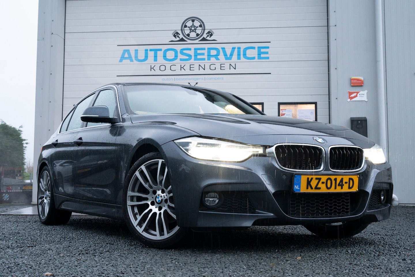 BMW 3-serie - 330e M Sport Sportpakket - AutoWereld.nl