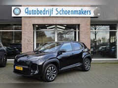 Toyota Yaris Cross - 1.5 Hybrid CAMERA PANO HUD TREKHAAK-AFN STUUR/STOEL/RUITVERWARMING CARPLAY NAVI DAB 17"LMV