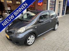 Toyota Aygo - ENIGE DIESEL IN NL/AIRCO/NW APK