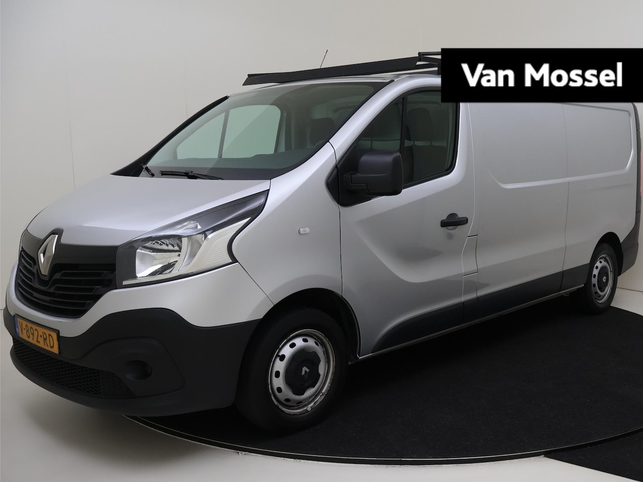 Renault Trafic - 1.6 dCi T29 L2H1 Comfort | Navigatie | Airco | Imperiaal | Trekhaak - AutoWereld.nl