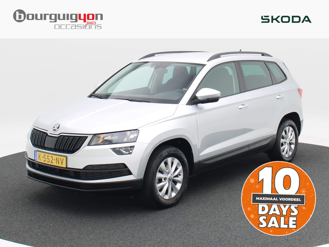 Skoda Karoq - 1.0 TSi 110 Pk Business Edition | Navi | ECC | Cruise | Trekhaak | 16 Inch | Parkeersensor - AutoWereld.nl