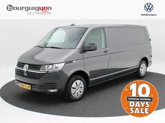 Volkswagen Transporter - 2.0 TD1 110 Pk L2H1 Comfortline | Airco | Trekhaak | Parkeersensoren | App Connect