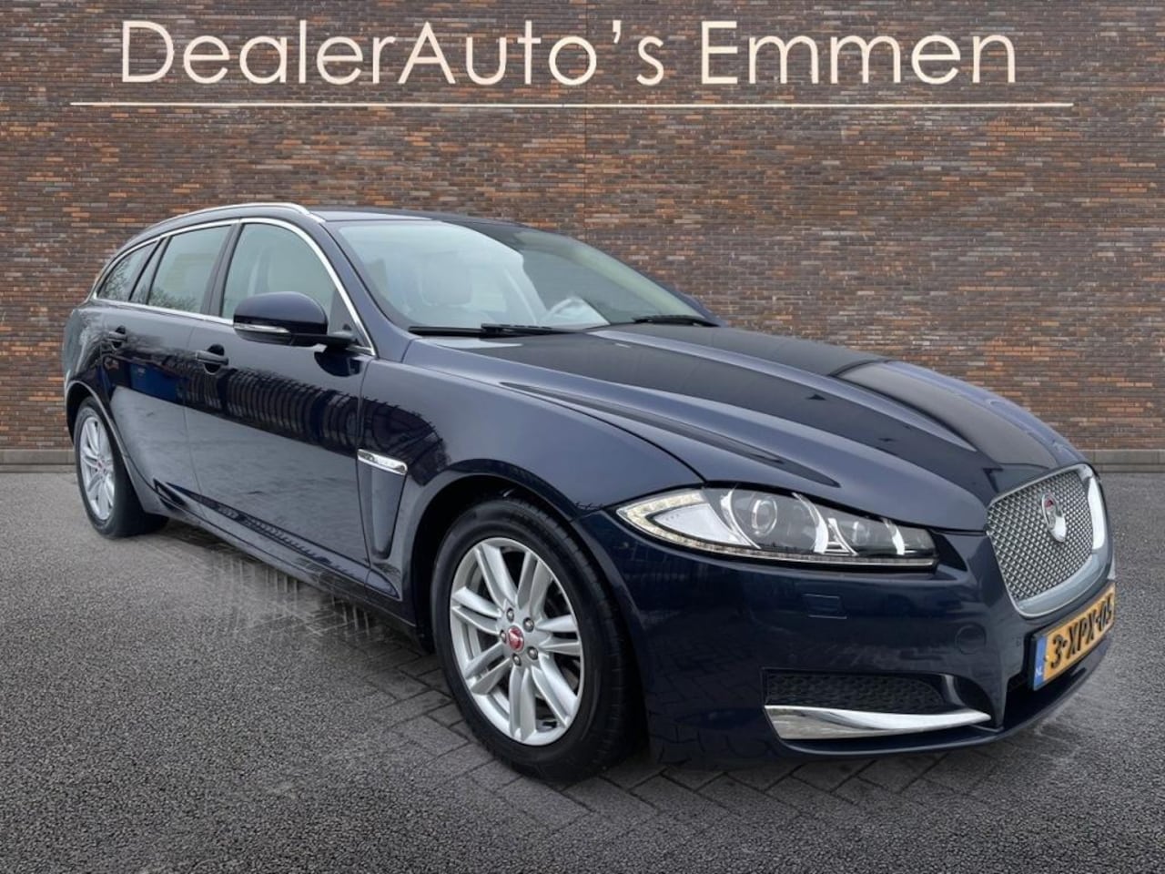 Jaguar XF Sportbrake - 2.2D 2.2D - AutoWereld.nl