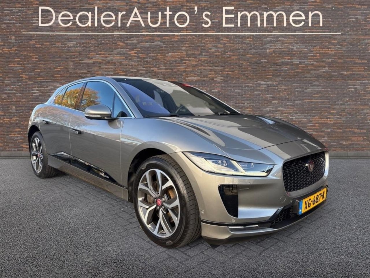 Jaguar I-PACE - EV400 SE PANODAK LUCHTVERING LEDER NAVIGATIE 49000km! - AutoWereld.nl