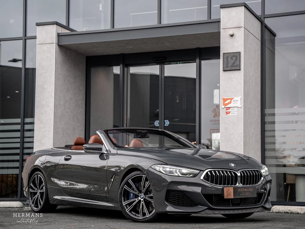 BMW 8-serie - M850I XDRIVE Cabriolet / Individual / HUD / Bowers & Wilkins - AutoWereld.nl