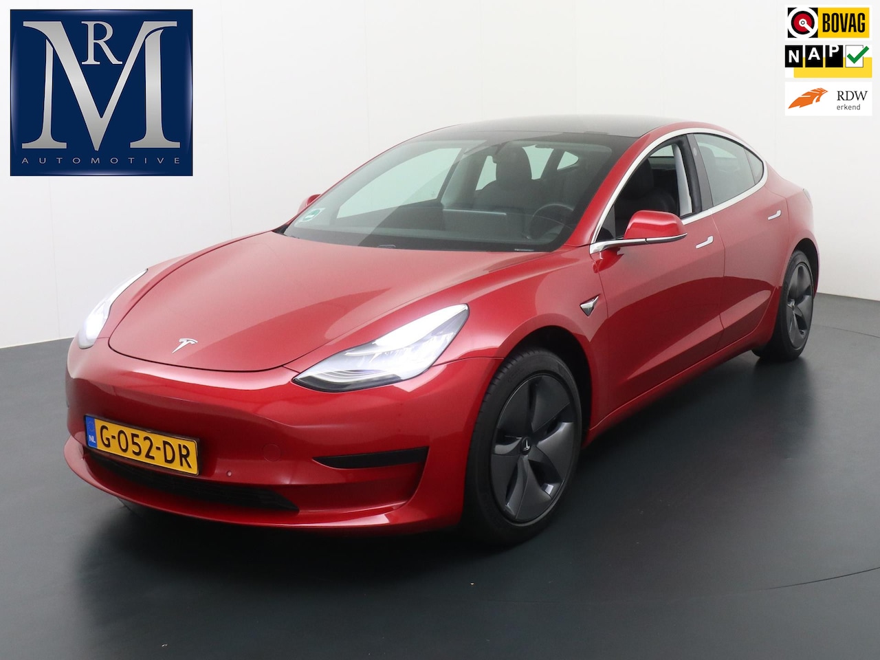 Tesla Model 3 - Standard RWD Plus 60 kWh| PANO | AUTOPILOT| RIJKLAARPRIJS INCL. 12 MAANDEN BOVAGGARANTIE - AutoWereld.nl