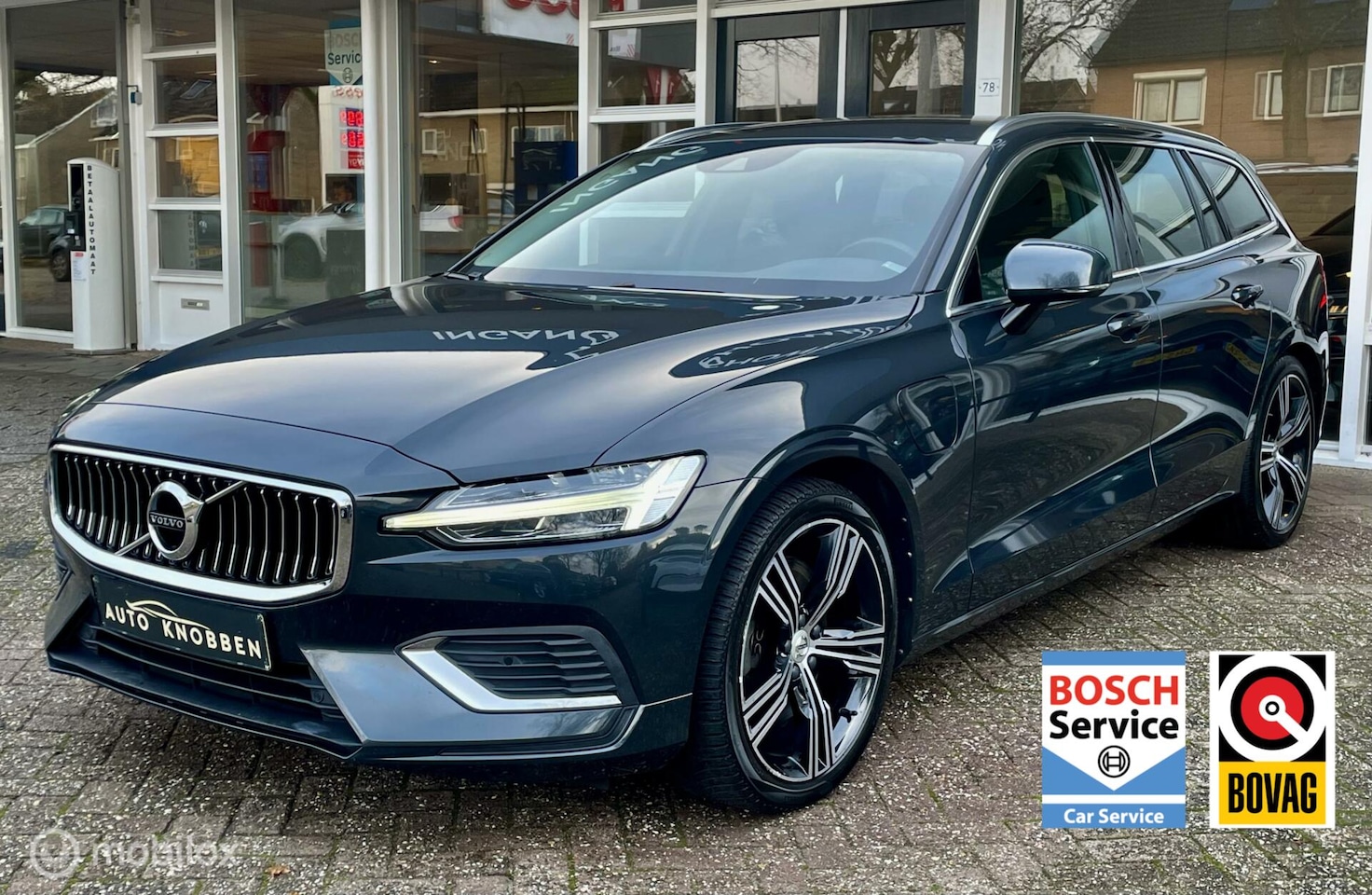 Volvo V60 - 2.0 T8 Twin Engine AWD Inscription Led, Leer, Camera, LM.. - AutoWereld.nl