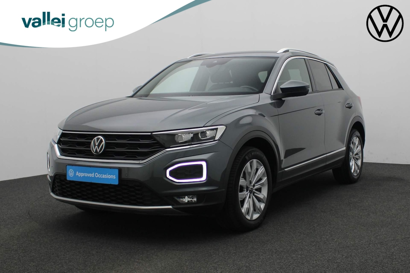 Volkswagen T-Roc - 1.5 TSI 150PK DSG Sport | Trekhaak | Navi | Camera | Full LED | Virtual Cockpit | ACC | 17 - AutoWereld.nl