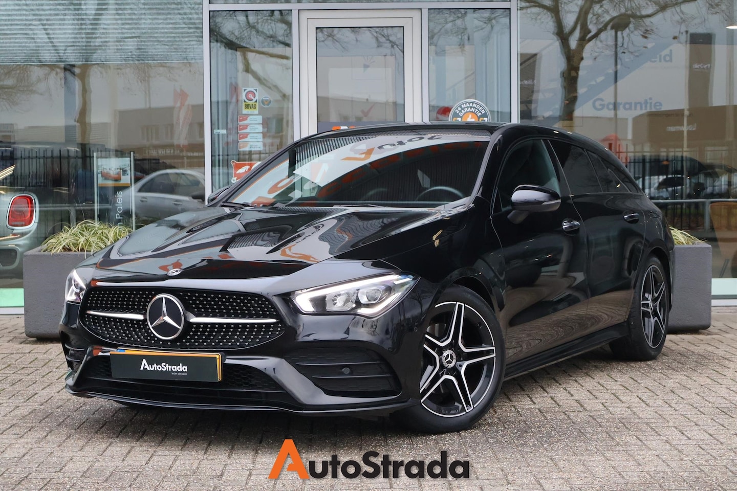 Mercedes-Benz CLA-klasse Shooting Brake - 180 AMG-Line 136pk 7G-DCT | Night | Keyless | Sfeer | Navi | LED | MBUX | Camera - AutoWereld.nl