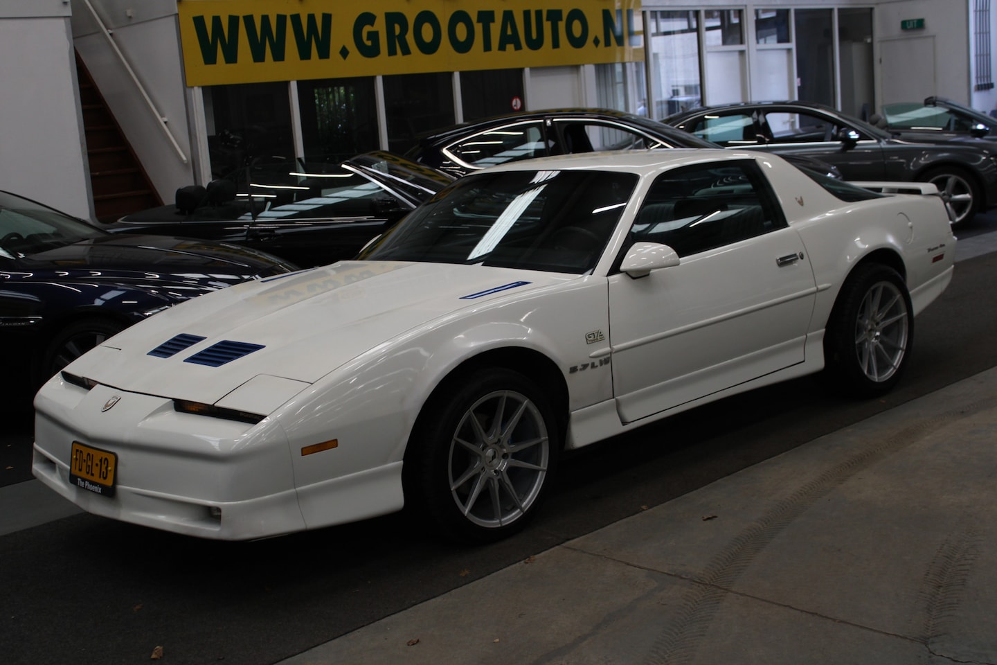 Pontiac Firebird - TRANS AM K6 5.7 v8 TPI 225pk Coupé GETUNED Automaat Airco, Stuurbekachtiging - AutoWereld.nl