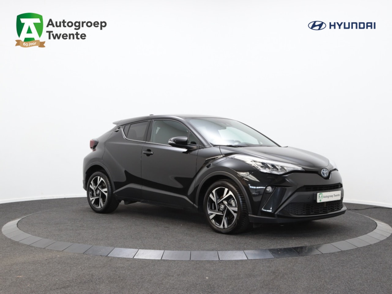 Toyota C-HR - 1.8 Hybrid Dynamic | DAB | Carplay | Arico | All Season | - AutoWereld.nl