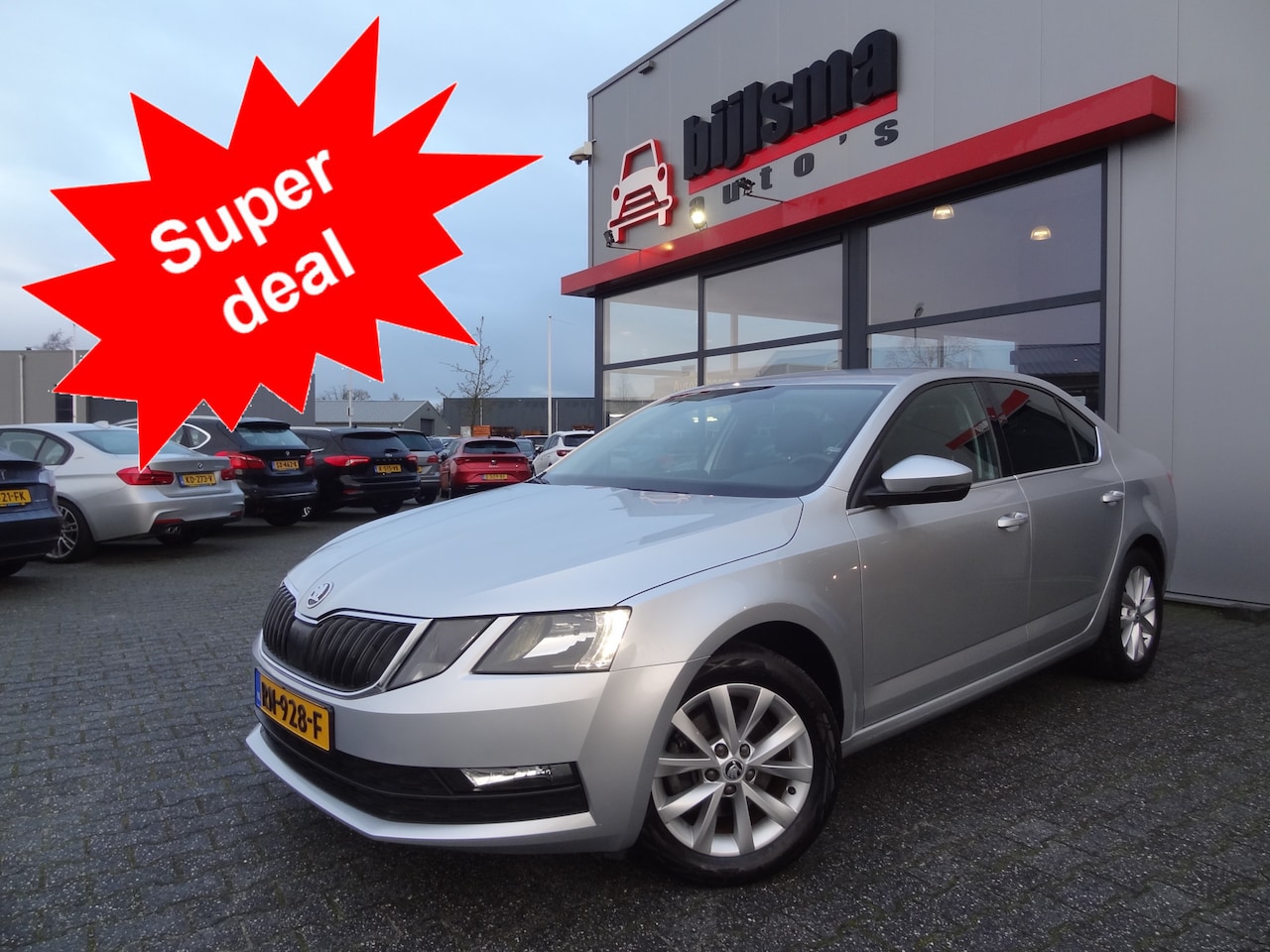 Skoda Octavia - 1.0 TSI Greentech Ambition Business | NL-auto | Cruise | Navi | LMV | Trekhaak - AutoWereld.nl