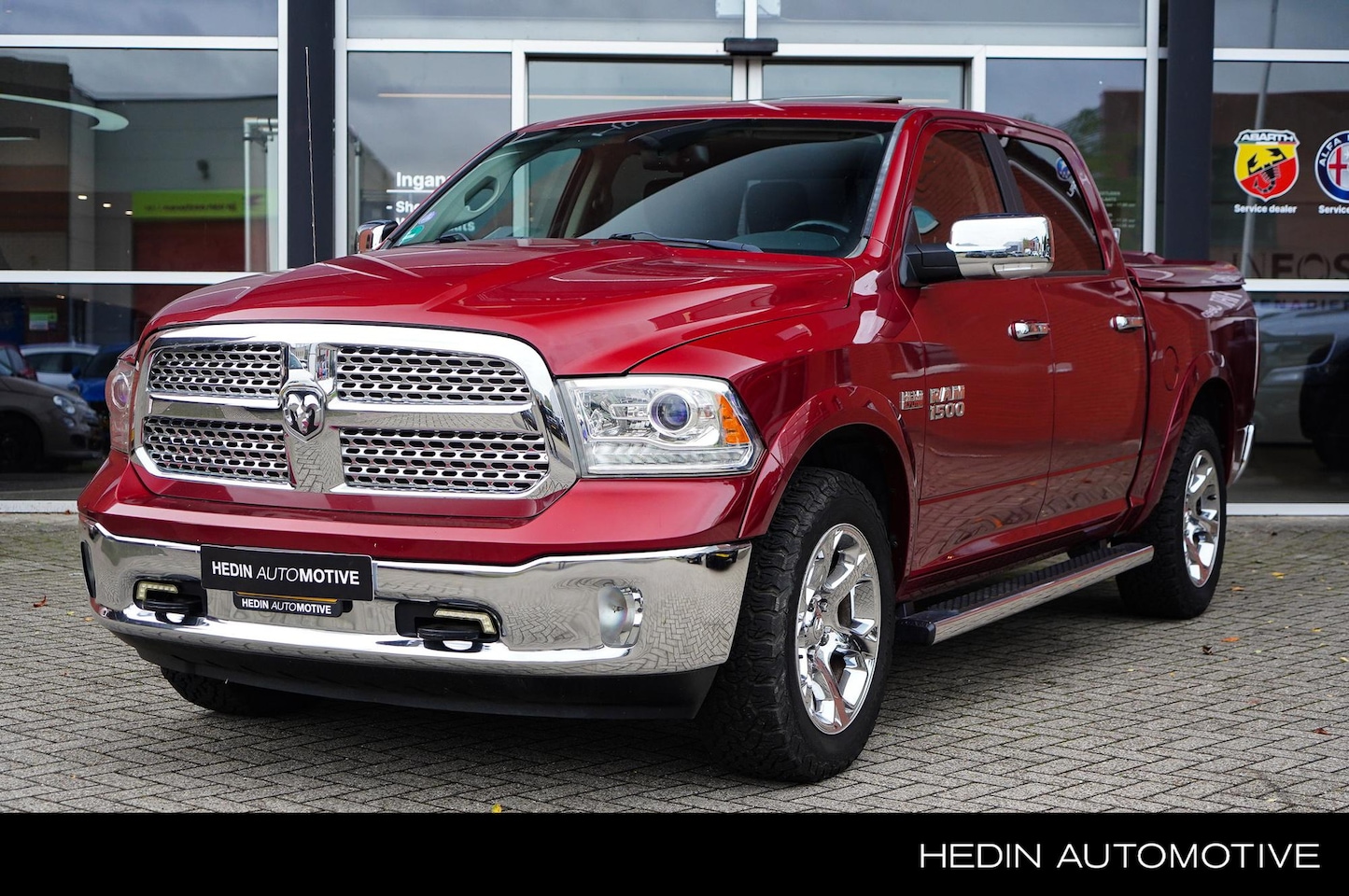 Dodge Ram Pick Up - 5.7 V8 Sport | Volledige onderhoudshistorie | Voor Stoelverwarming- en Ventilatie + verwar - AutoWereld.nl