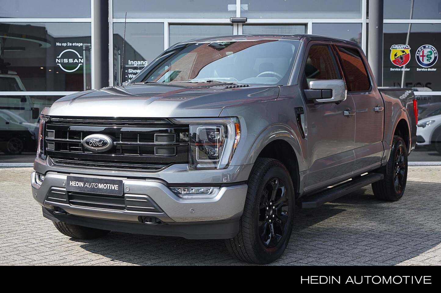 Ford F150 - F-150 LARIAT 5.0 V8 SuperCrew 4x4 FX4 Black Edition | Trekhaak 3.500KG | Digitale Teller | - AutoWereld.nl