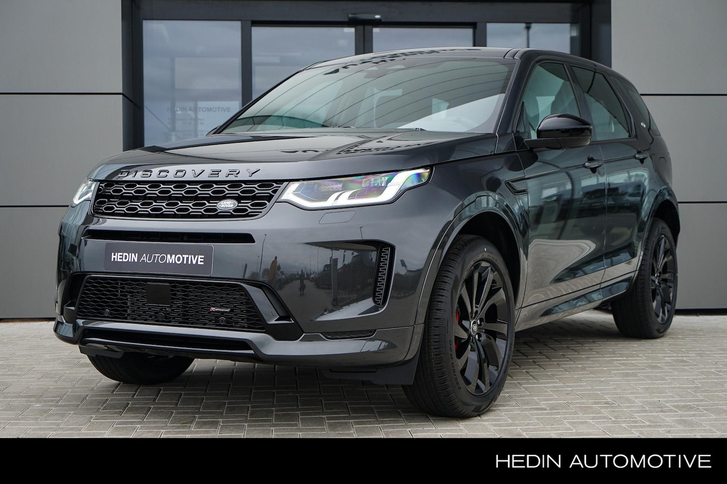 Land Rover Discovery Sport - P300e 1.5 R-Dynamic SE | Panoramadak | Privacy Glass | 20" | Oyster Leder - AutoWereld.nl