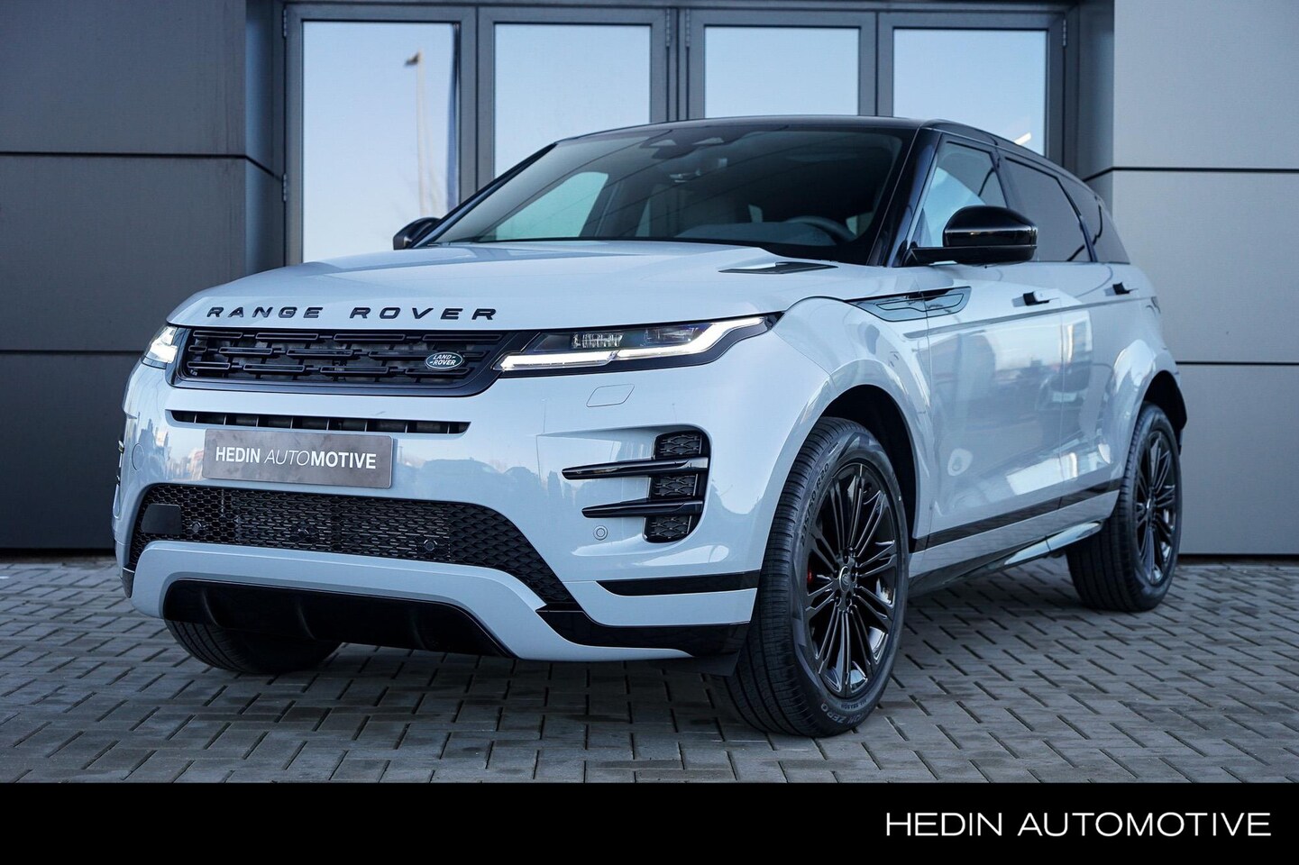 Land Rover Range Rover Evoque - 1.5 P300e PHEV AWD Dynamic SE | MY24 | 20" Gloss Black | Panoramisch Schuifdak - AutoWereld.nl