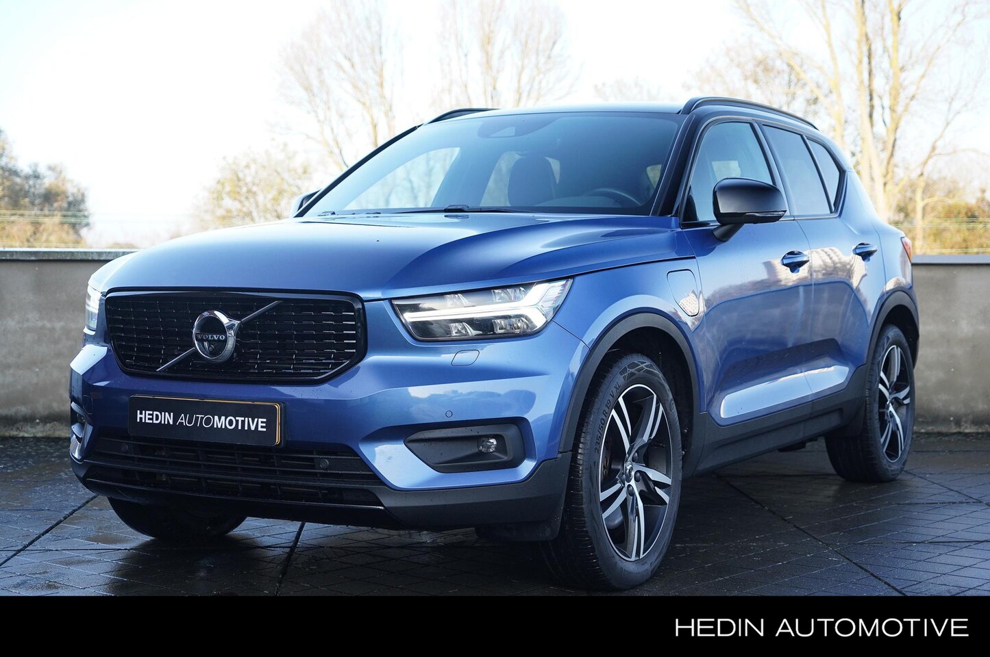 Volvo XC40 - 1.5 T4 Recharge R-Design Automaat | Adaptive cruise control | BLIS | Trekhaak | Harman/Kar - AutoWereld.nl