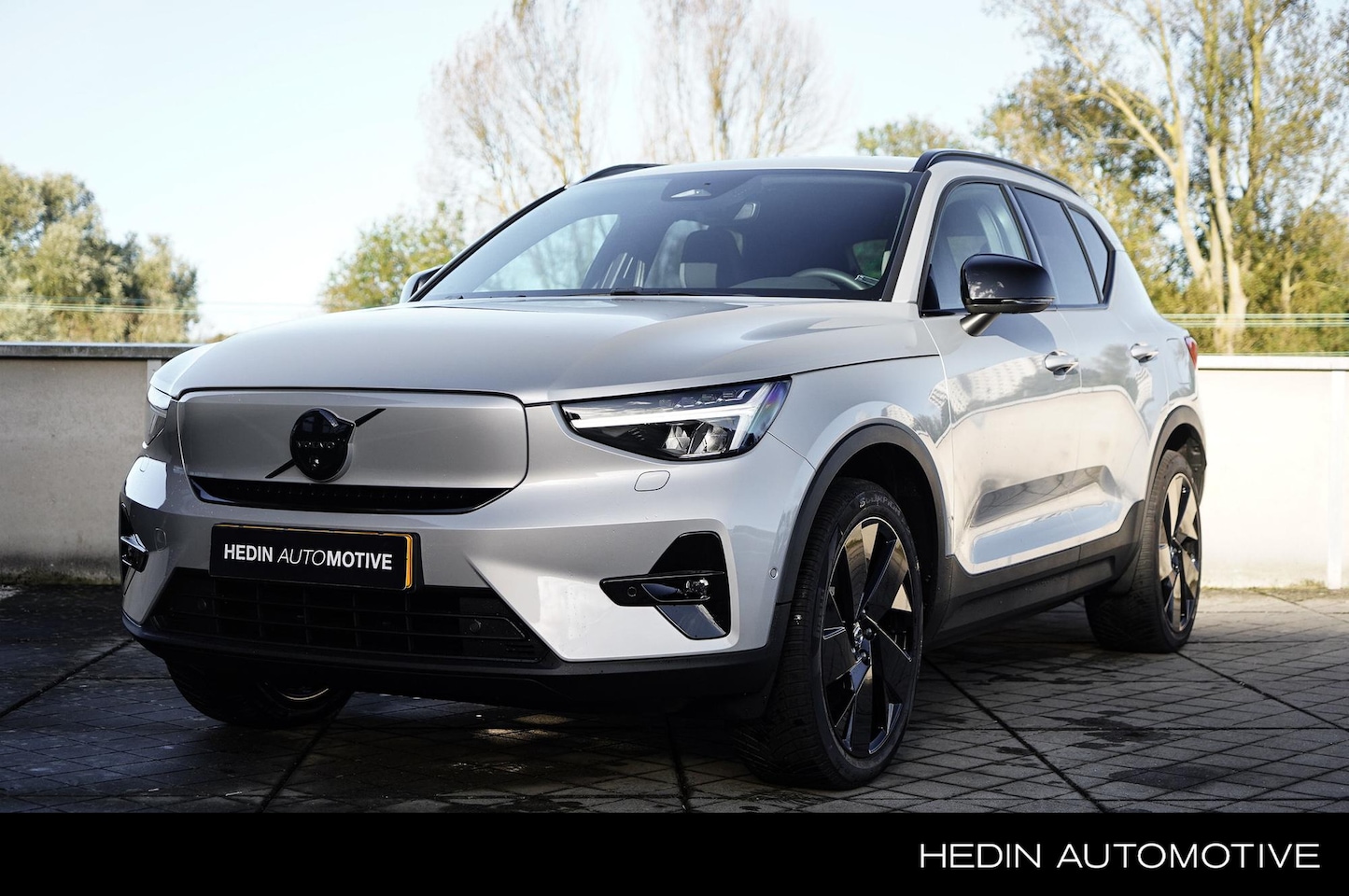 Volvo XC40 - Single Motor Extended Range Ultimate 82 kWh 20'' Black Edition Velgen | Harman/Kardon | Pa - AutoWereld.nl