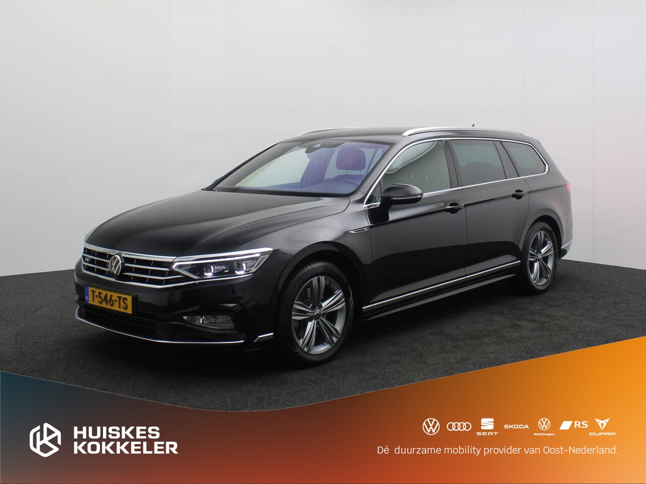 Volkswagen Passat Variant - R-Line Business 1.5 TSI 150pk DSG Automaat Trekhaak, Elektrische achterklep, Adaptive crui - AutoWereld.nl