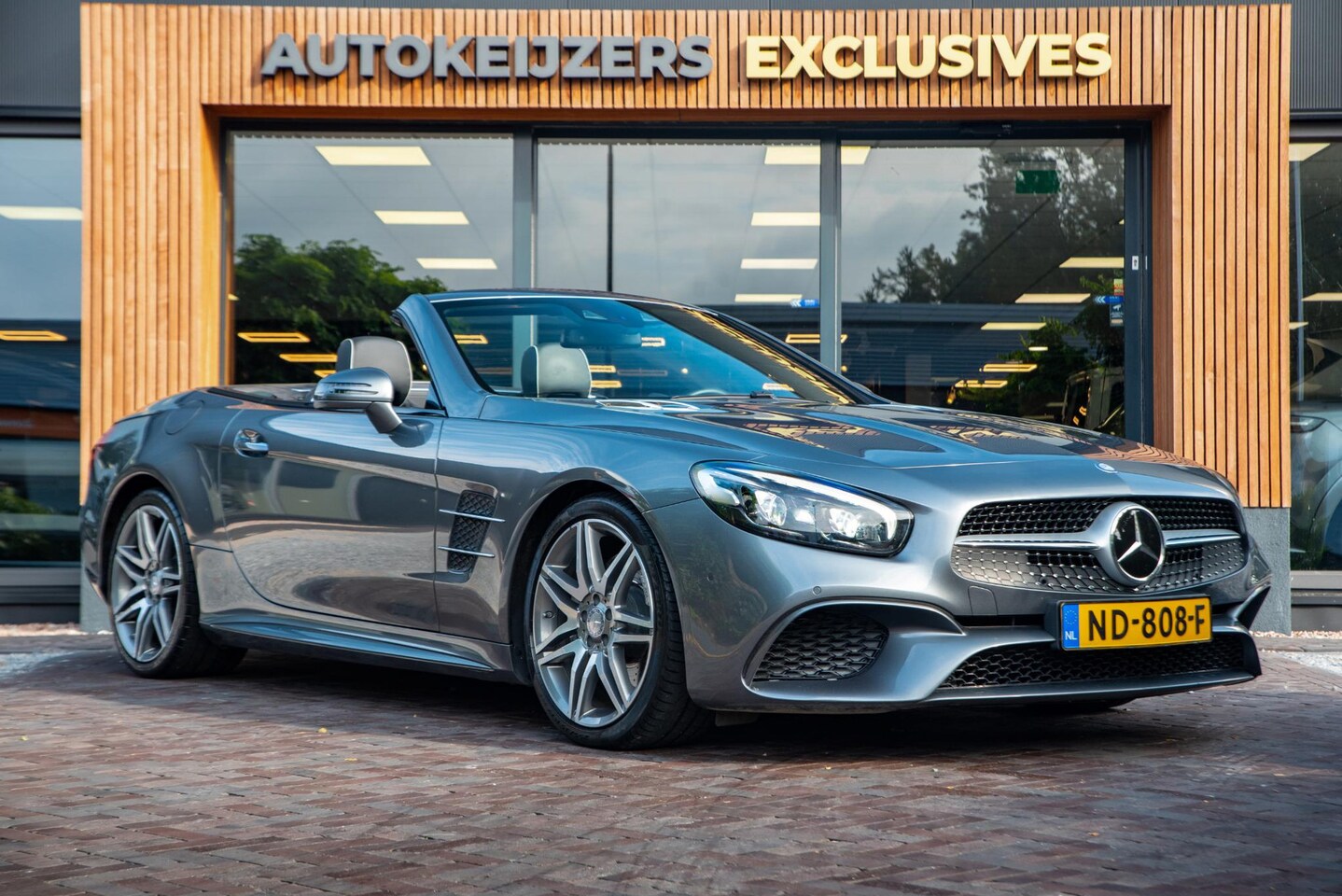 Mercedes-Benz SL-klasse Cabrio - 400 Leder Navi Nekverw. Stoelverw. Airco Cruise - AutoWereld.nl