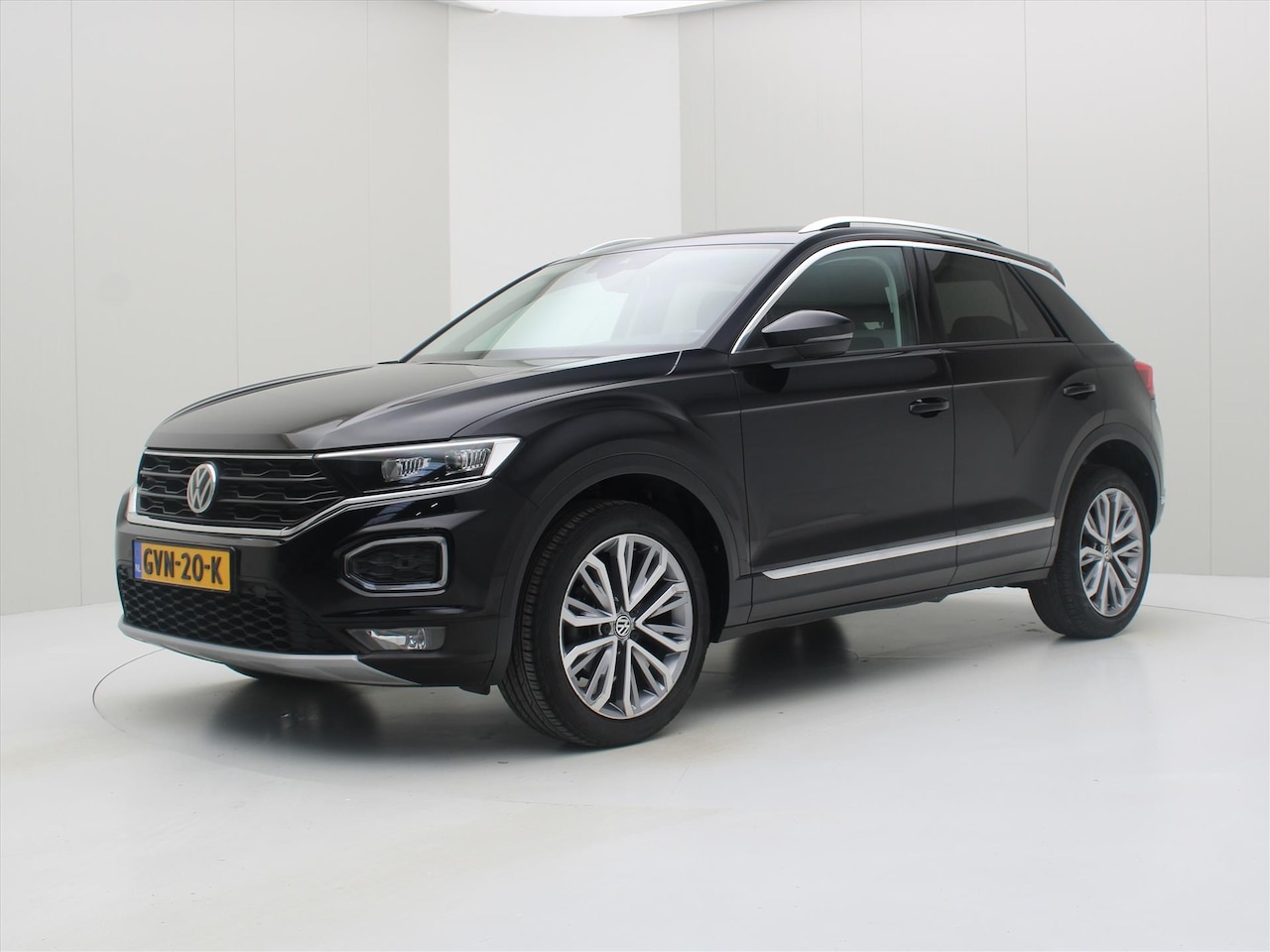 Volkswagen T-Roc - 1.5 TSI 150pk ACT 6-bak Elegance Sport [ VIRTUAL+CLIMAAT+ACC+LED+CRUISE+PDC+NAVIGATIE+CARP - AutoWereld.nl