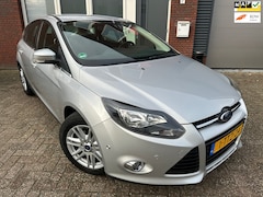 Ford Focus - 1.0 EcoBoost Edition Plus / 1e Eig / Navi / PDC / Cruise / NAP