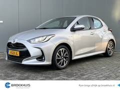 Toyota Yaris - 1.5 Hybrid 116pk First Edition Automaat | Carplay | Keyless | Climate | Camera | Full - Le