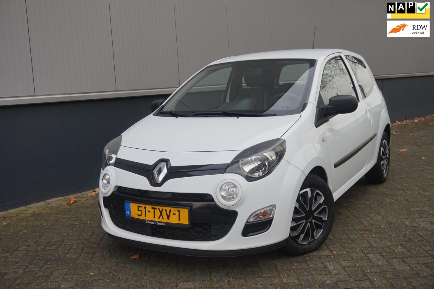 Renault Twingo - 1.2 16V Authentique Elektrische Ramen Nap Nieuwe Apk - AutoWereld.nl