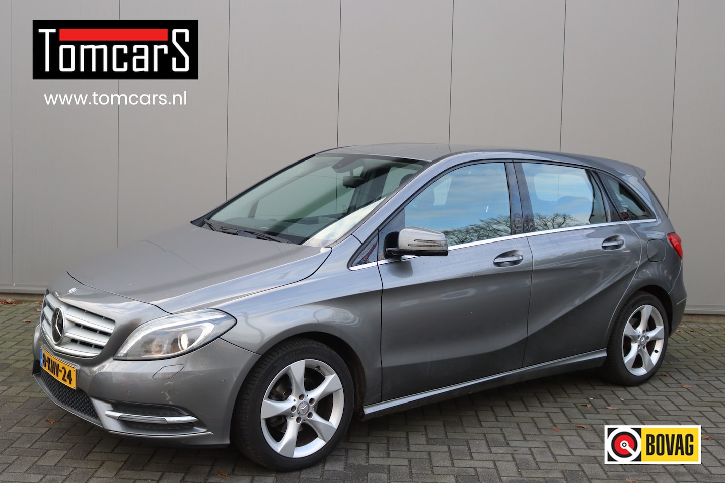 Mercedes-Benz B-klasse - B180 122PK Ambition Trekhaak/Cruise-control/Parkeerhulp/Xenon - AutoWereld.nl