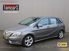 Mercedes-Benz B-klasse - B180 122PK Ambition Trekhaak/Cruise-control/Parkeerhulp/Xenon