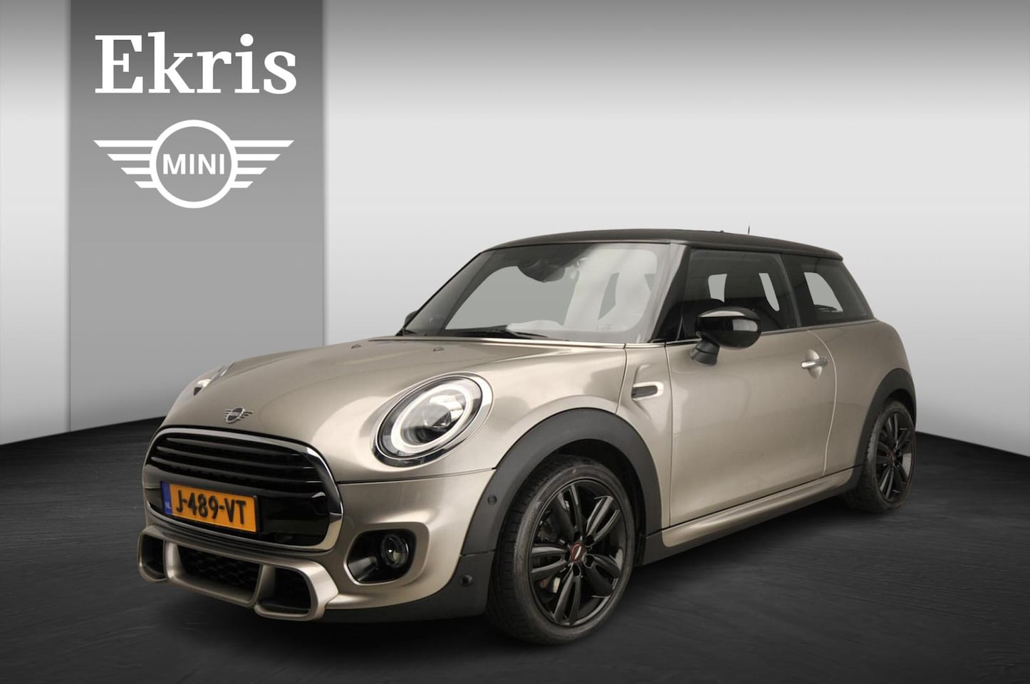 MINI Cooper - 3-deurs JCW Pakket / Panoramadak / Harman-Kardon / JCW Stoelen / PDC / LED / 17 inch JCW S - AutoWereld.nl