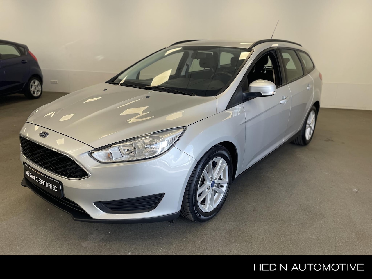 Ford Focus Wagon - 1.0 Trend Edition Automaat | Trekhaak | - AutoWereld.nl