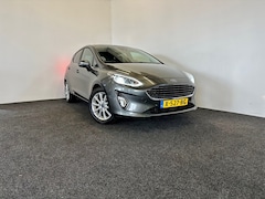 Ford Fiesta - | Automaat | Clima | NAVi | CarPlay | 5DRS